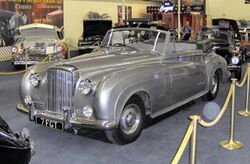 1962 Bentley S2 Mulliner Drophead Coupe.JPG