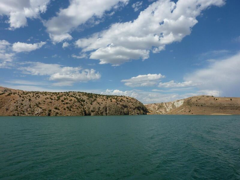 File:Euphrates River (1).JPG