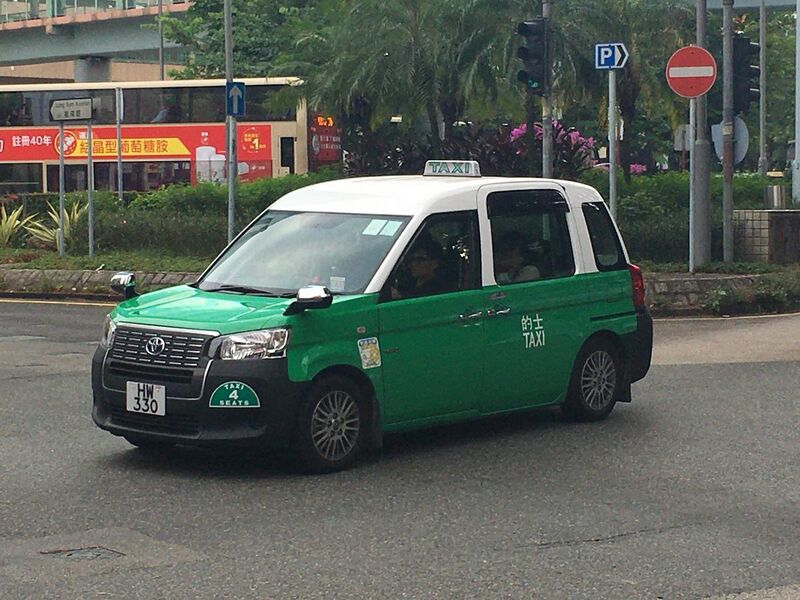File:HW330(Hong Kong New Territories Taxi) 22-10-2019.jpg