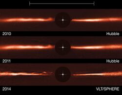 VLT and Hubble images of the disc around AU Microscopii.jpg