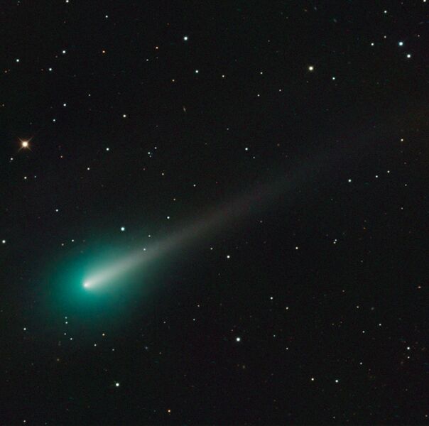 File:Comet ISON Oct 08 2013.jpg