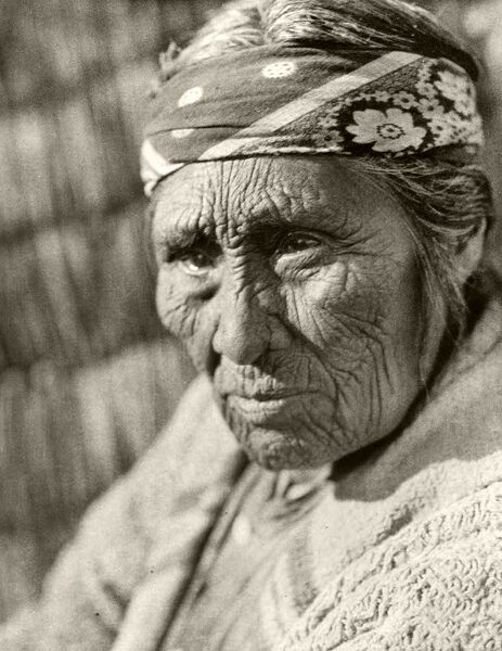File:Edward S. Curtis Collection People 086.jpg