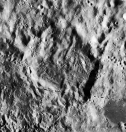 Maupertius crater 4139 h3.jpg