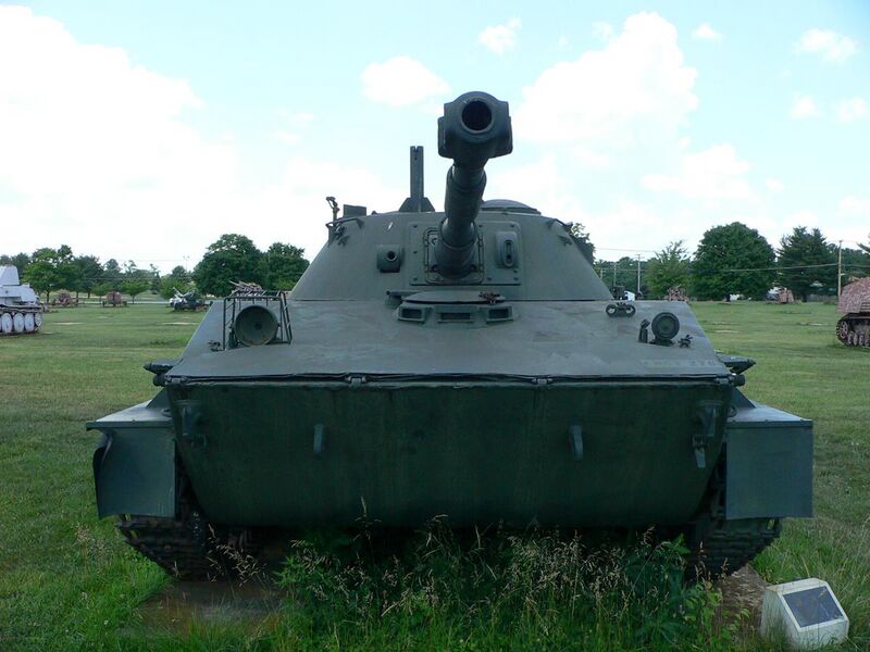 File:Soviet PT-76 model2 1.jpg