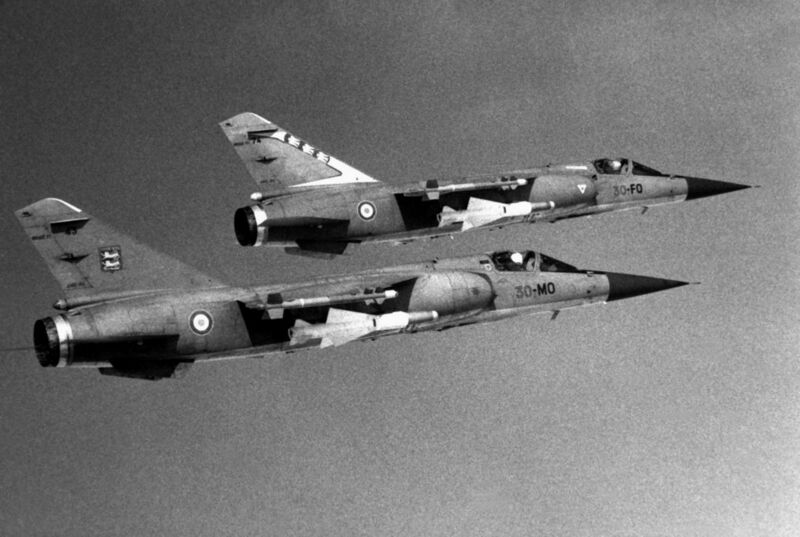 File:Two French air force Dassault Mirage F1C aircraft.jpg