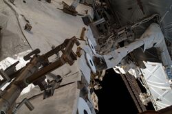 ISS connecting struts and frames.jpg