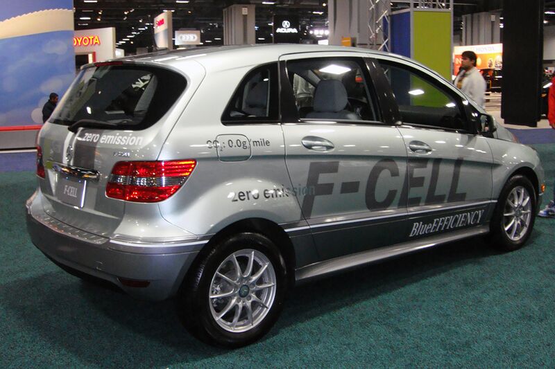 File:Mercedes-Benz F-Cell WAS 2010 8926.JPG