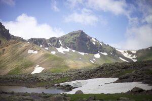 Zangezur mountains, Sisian.jpg