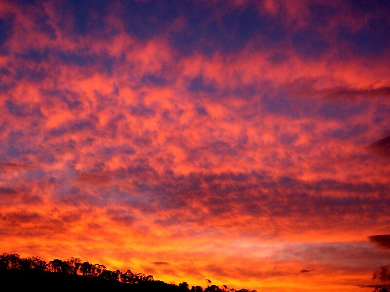 File:Crimson sunset.jpg