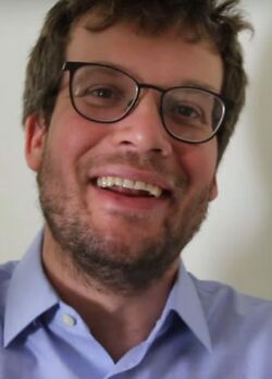 John Green Vlogbrothers 2016.jpg