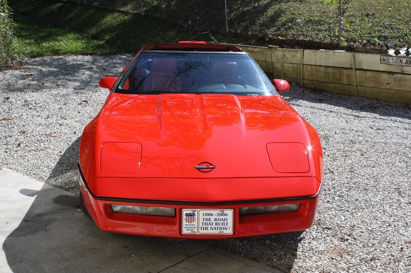 File:1990 C4 Corvette Front top off.jpg