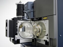 Atmospheric pressure photoionization chamber.jpg