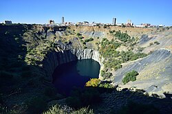 Big Hole, Kimberley, Northern Cape, South Africa (20512571296).jpg