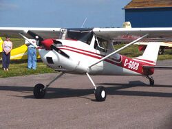 Cessna150taildraggerC-GOCB02.jpg