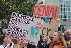 Political change not climate change...-Melbourneclimatestrike IMG 5050 (48764603451).jpg