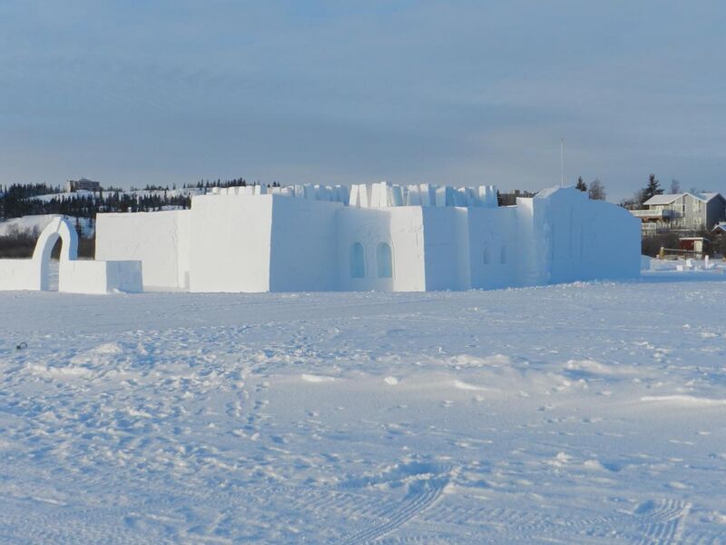 File:Snowcastle under construction in Yellowknife 02.JPG