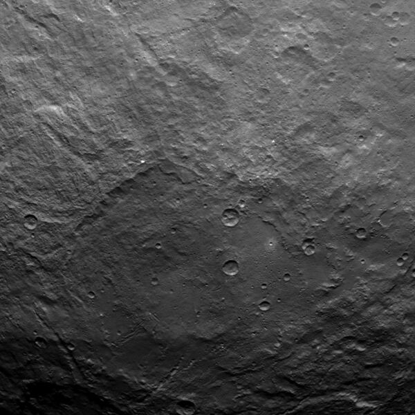 File:Yalode crater.jpg