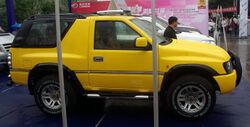 2011 Jiangling Landwind X9.jpg