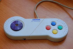 Gravis pc gamepad.jpg