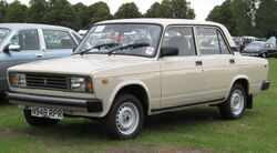 Lada 2107 aka Lada Riva October 1995 1452cc.jpg