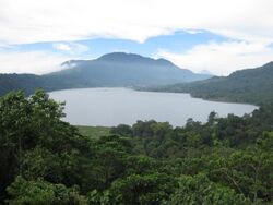 Lake Tamblingan.jpg