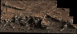 PIA19161-MarsCuriosityRover-GardenCityArea-20150318.jpg