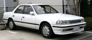 1988-1990 Toyota Cresta.jpg