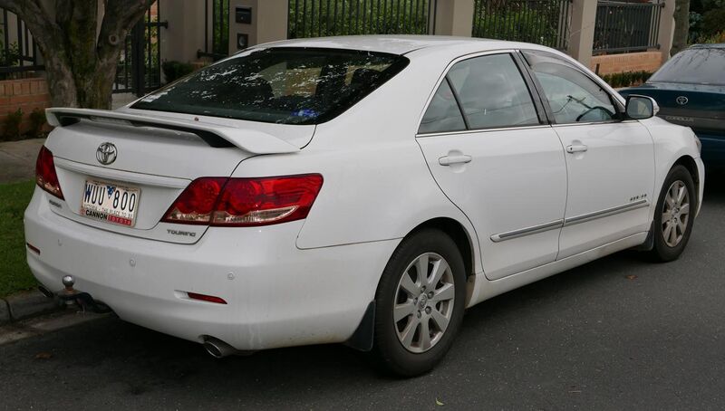 File:2008 Toyota Aurion (GSV40R) Touring sedan (2015-07-03) 02.jpg