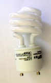 Compact fluorescent light bulb with GU24 connector.png