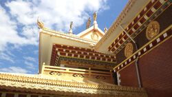 Golden roof of Namobuddha.jpg