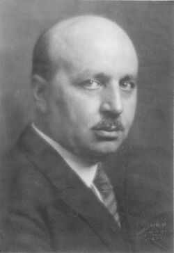 Karl Bühler (1879–1963) 1927 © Georg Fayer (1891–1950) OeNB 12993104.jpg