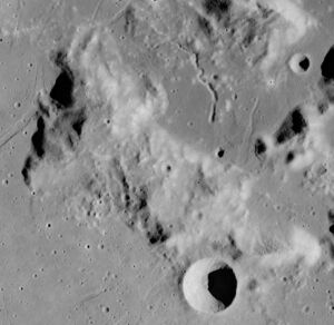 Mons Argaeus AS17-M-0795.jpg
