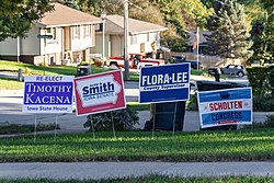 Political Lawn Signs in Sioux City, Iowa - 2018 Midterm Election (44792130662).jpg