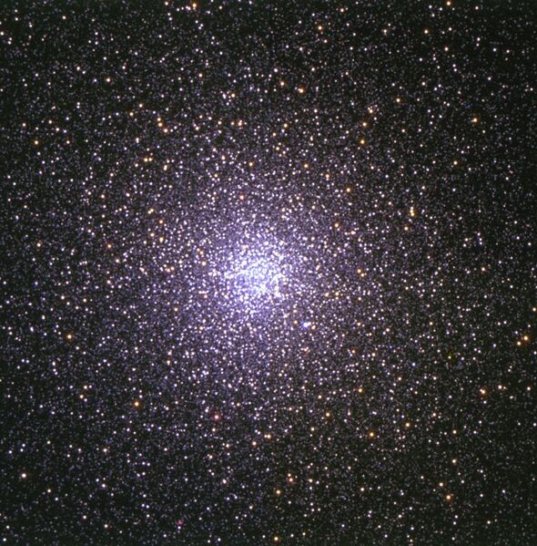 File:The Globular Cluster 47 Tu.jpg