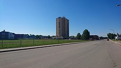 The High Rise in Hay River 02.jpg