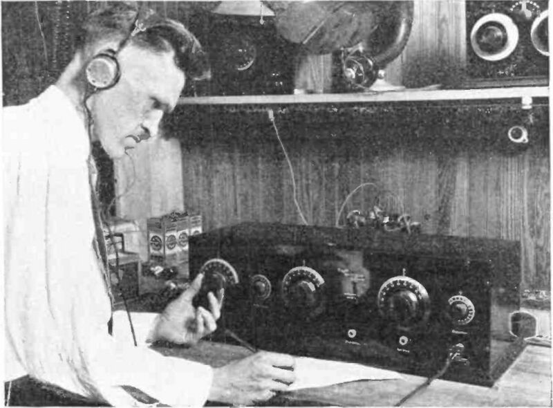 File:Tuning Neutrodyne receiver 1924.jpg