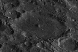 Van der Waals crater 3121 med.jpg