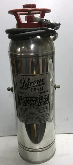 Pyrene apparatus type chemical foam, 1960s.jpg