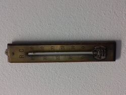 Réaumur - Celsius thermometer.jpg