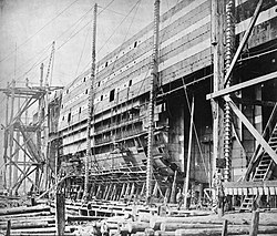 The Great Eastern under construction at Millwall (4313594000).jpg