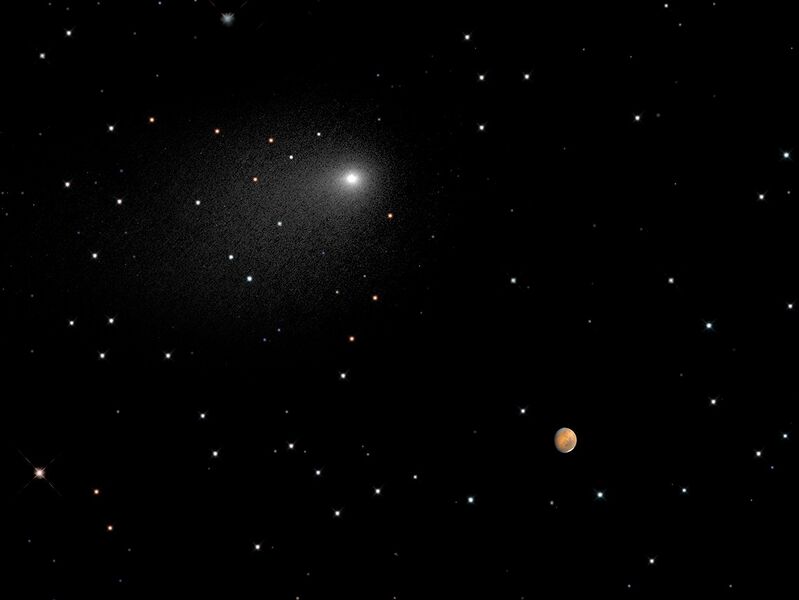File:Comet-C2013A1-SidingSpring-NearMars-Hubble-20141019.jpg