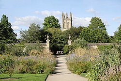 Oxford Botanic Garden, Magdalen Tower.jpg