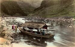 Riverboat with passengers, Japan, 1909.jpg
