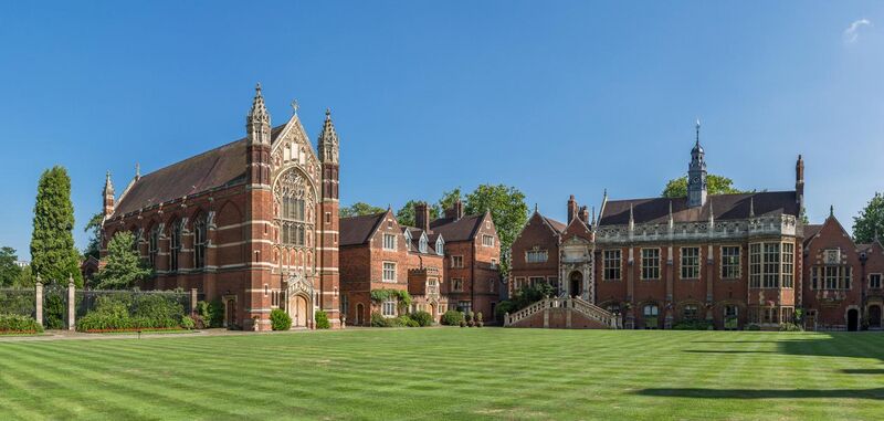 File:Selwyn College Old Court, Cambridge, UK - Diliff.jpg
