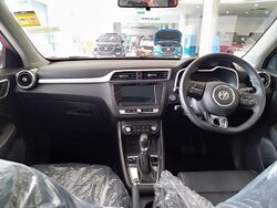 MG ZS 1.0AT DEL SUV bodykit red interior view in Brunei.jpg