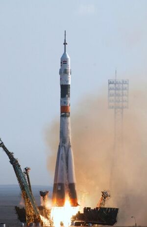 Soyuz TMA-4 launch.jpg