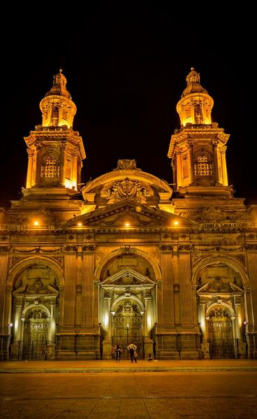 File:Catedral Metropolitana de Santiago.jpg