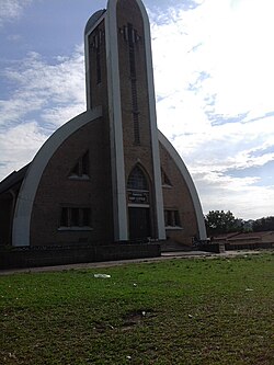 Eglise Saint Léopold.jpg