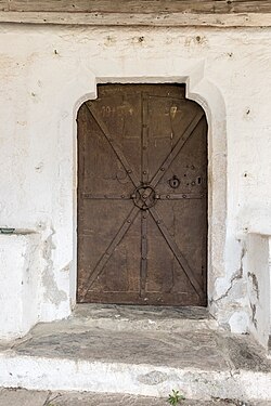 Frauenstein Lorenziberg Filialkirche hl Laurentius Vorlaube Schulterbogenportal 25042017 7964.jpg