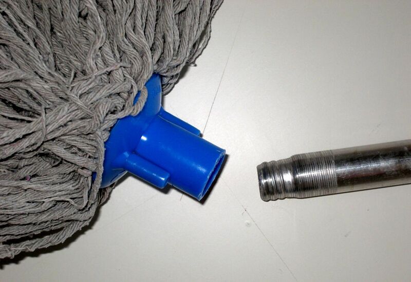 File:Mop, classic yarn mop and handle (detail of threads).jpg
